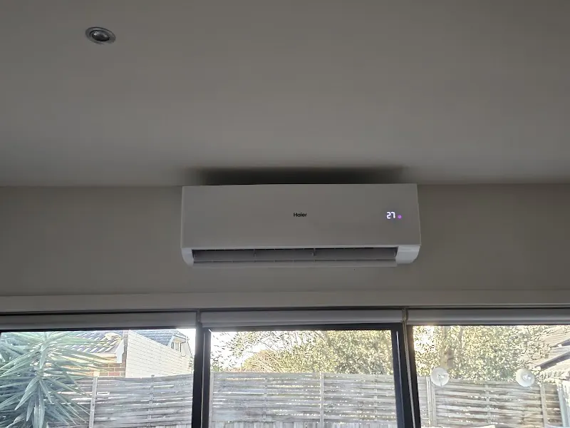 Two-unit split system installation, Melbourne home